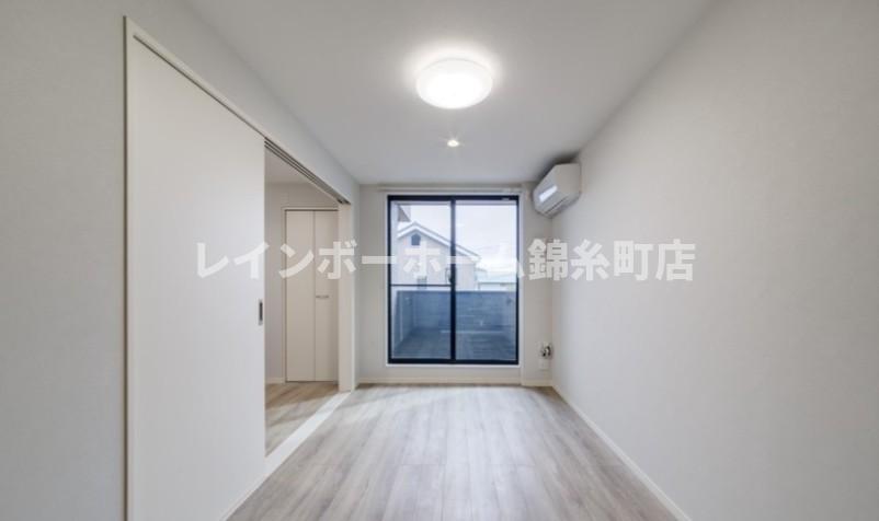 居室・リビング　※建築中のため参考写真となります。
