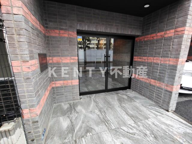 エントランス　建物の内部です