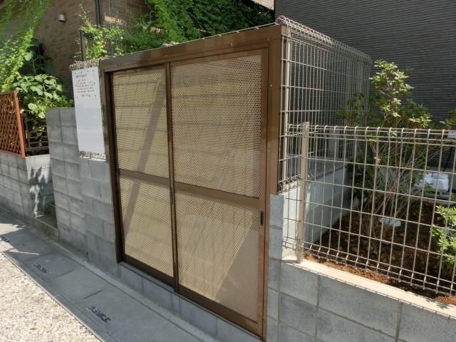 その他　敷地内ごみ置場