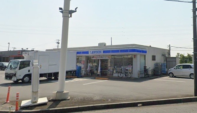 コンビニ　ローソン沼津鳥谷店（コンビニ）まで479m