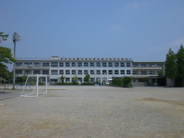 小学校　大垣市立小野小学校（小学校）まで1850m