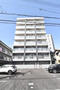 江坂駅より徒歩10分 築5年8ヶ月 8階建の賃貸物件