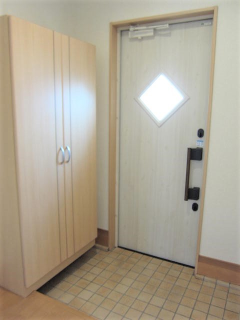 玄関　玄関