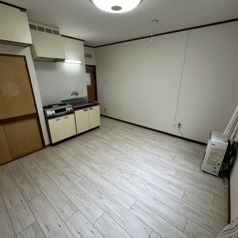 その他部屋・スペース　落ち着いた色調の洋室です