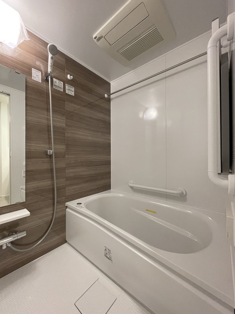 バス・シャワールーム　※写真は同タイプ住戸です。