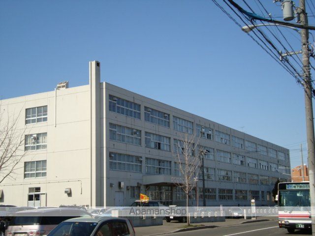 その他　中学校（その他）まで630m