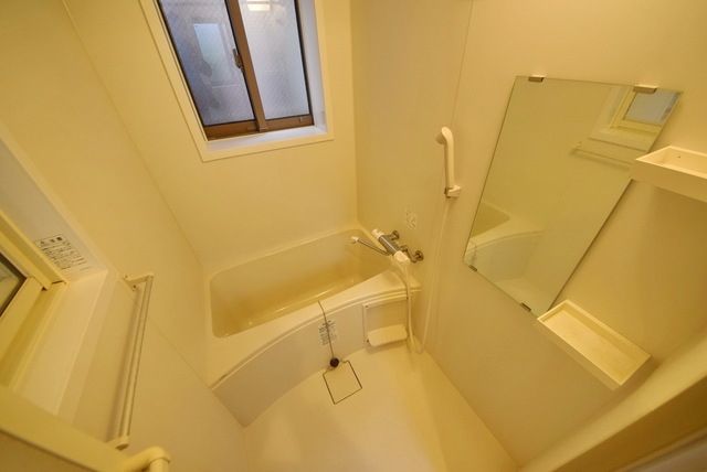 バス・シャワールーム　※別部屋参考写真※