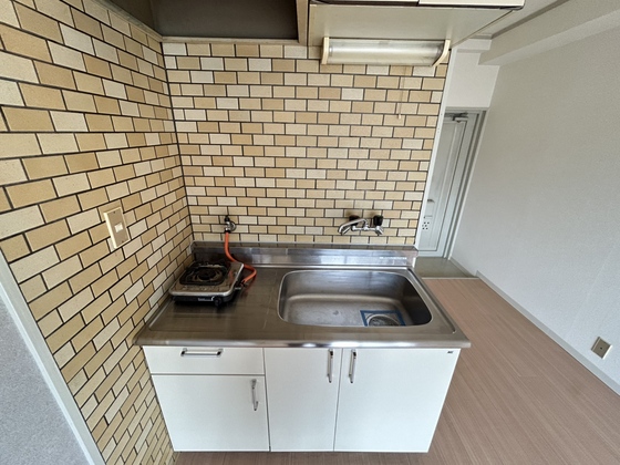 キッチン　※別部屋の写真です