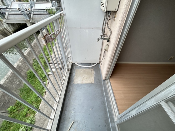バルコニー　※別部屋の写真です