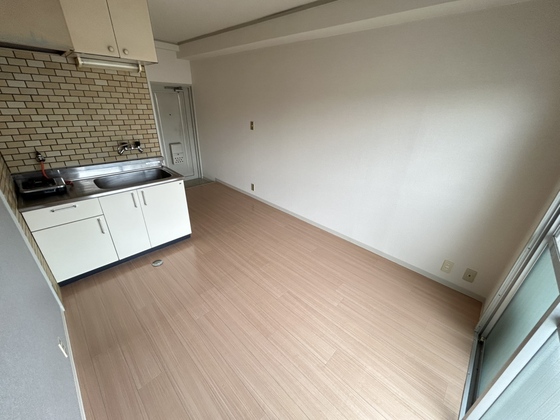 居室・リビング　※別部屋の写真です