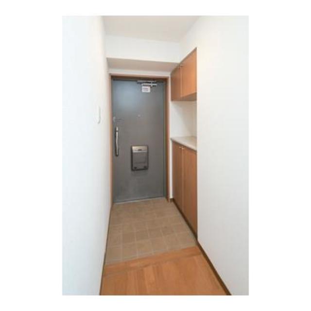 玄関　※写真は同タイプ住戸です。