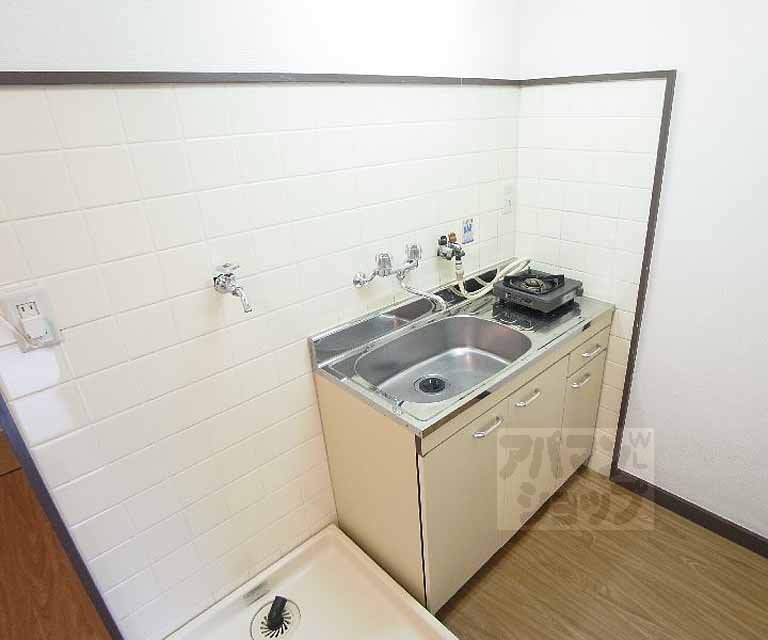 キッチン　コンロ設置タイプ