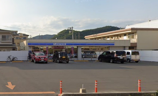 コンビニ　ローソン三原宮浦四丁目店（コンビニ）まで506m
