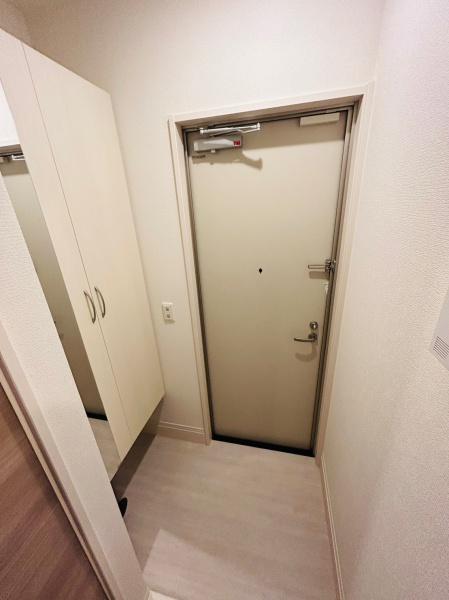玄関　※同施工会社写真※