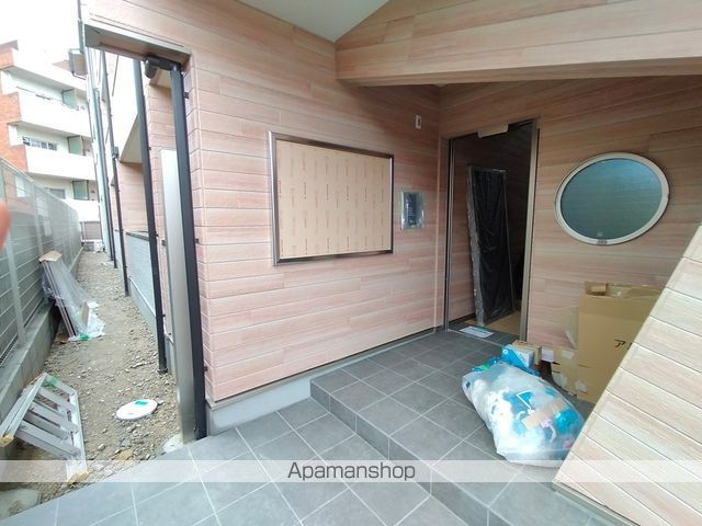 シャンテー東香里の外観写真