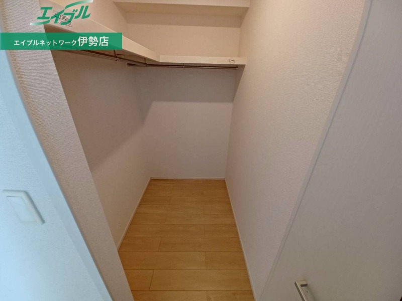 収納　同タイプ部屋写真です。