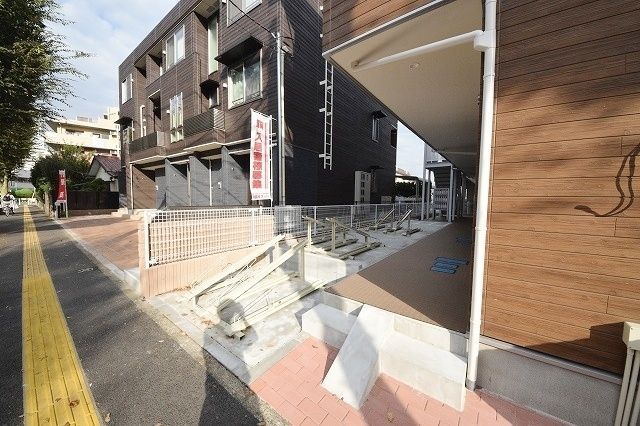 エントランス　★エントランス★