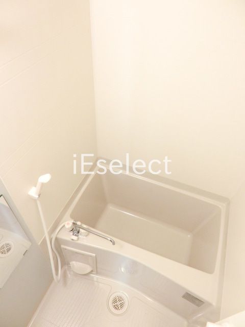 バス・シャワールーム　お風呂で毎日の疲れもスッキリ。