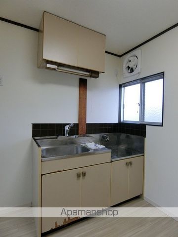 東海道新幹線 掛川駅 徒歩17分 2階建 築41年のキッチン写真