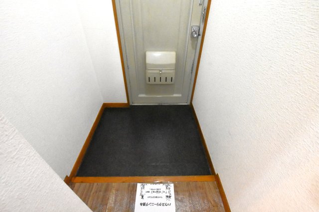 マンションモンシャトルの玄関写真