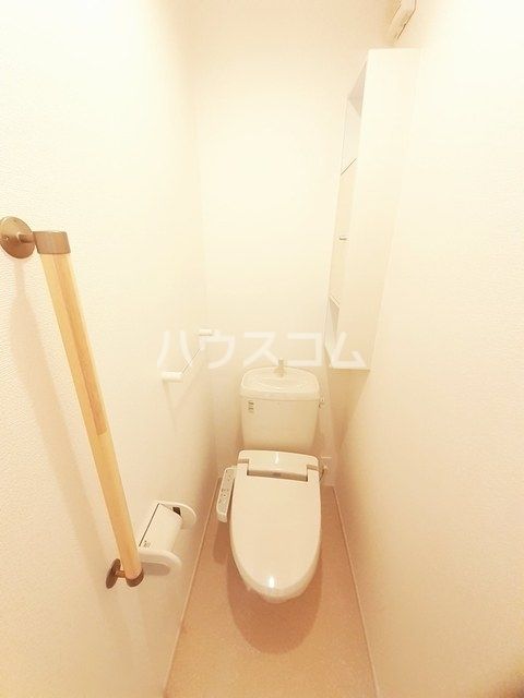 フラン コリーヌのトイレ写真