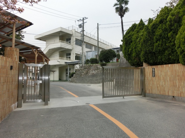 広島高速交通アストラムライン 伴中央駅 徒歩10分 3階建 築4年の周辺写真
