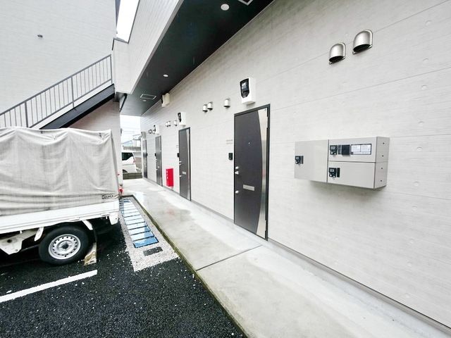 エントランス　★お部屋探しはタウンハウジング稲田堤店まで★