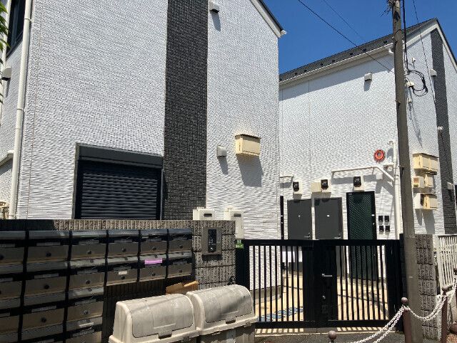 小田急線 梅ケ丘駅 徒歩10分 築11年