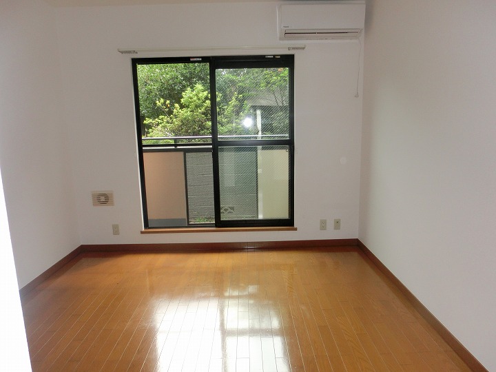 グランヴェールの居間写真