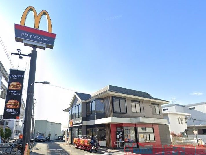 ロイヤル南茨木の周辺写真