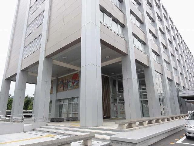 役所　鳥取県庁（役所）まで1400m