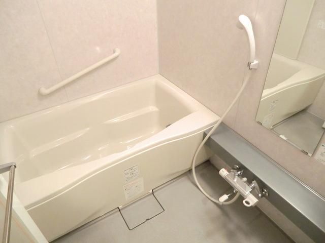 バス・シャワールーム　リノベーション前
