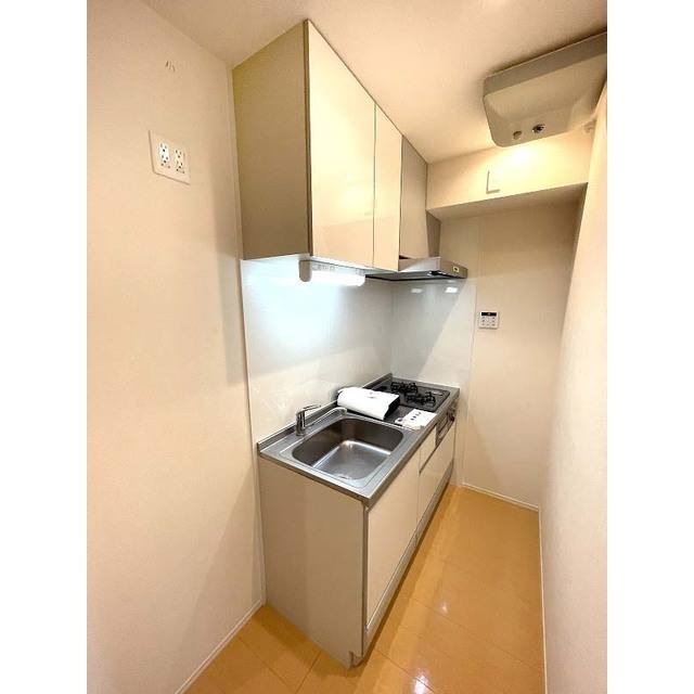 キッチン　同間取り別部屋イメージ
