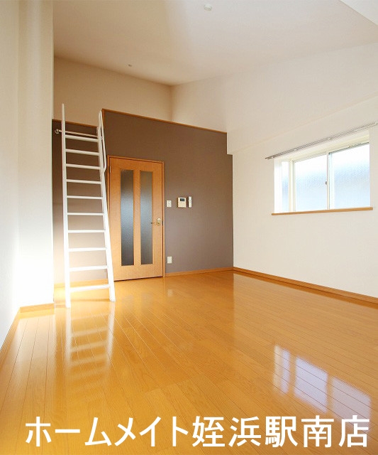 居室・リビング　★風通し良好の角部屋です♪★参考写真