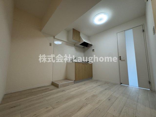 地下鉄長堀鶴見緑地線 松屋町駅 徒歩2分 13階建 築46年の居間写真