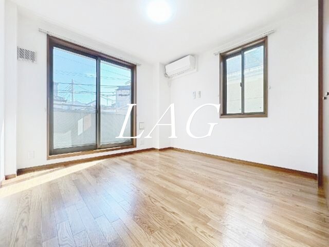 居室・リビング　洋室のお部屋です。