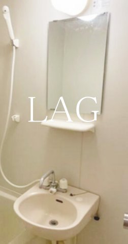 洗面設備　洗面台です。