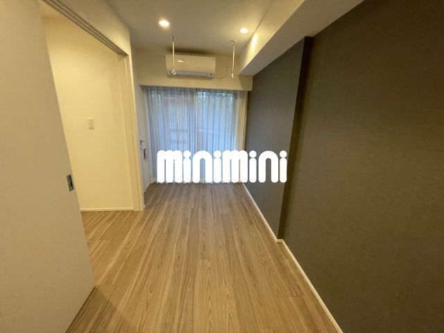 居室・リビング　別号室の参考写真