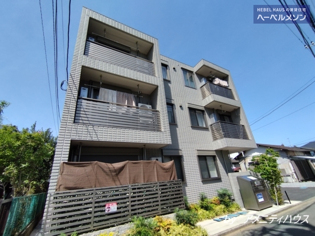 建物外観　●1月上旬入居予定となります。