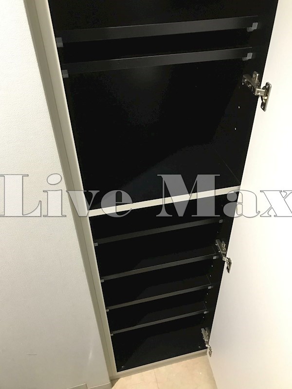 玄関　【家具家電付き】家具家電一式が揃って初期費用、お引越し費用が