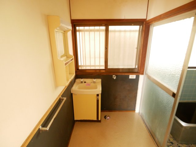 ＪＲ山口線 上山口駅 徒歩25分 1階建 築40年の内装写真