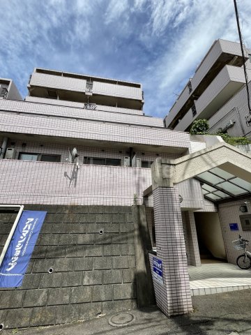 神奈川県横浜市西区霞ケ丘（マンション）の賃貸物件の外観