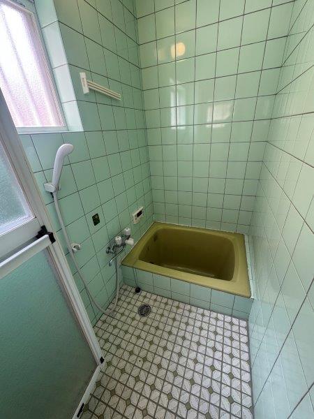 バス・シャワールーム　バス