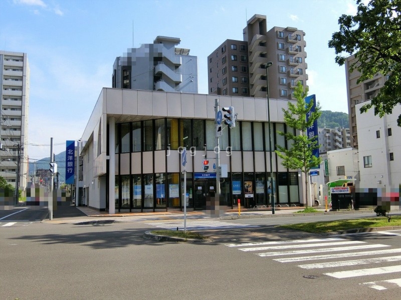 【札幌市中央区北一条西のマンションの銀行】