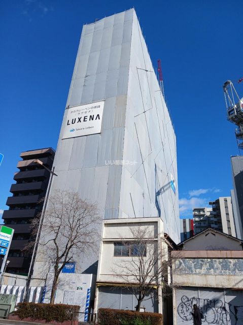 【ラグゼナ八王子寺町の建物外観】