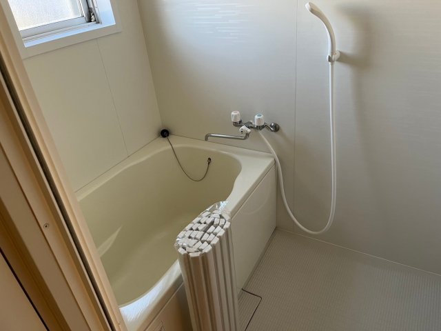 バス・シャワールーム　同物件別部屋です