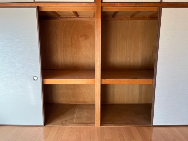 収納　同物件別部屋です