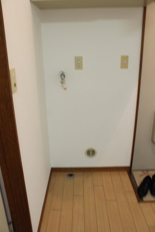 その他設備　室内洗濯機置場