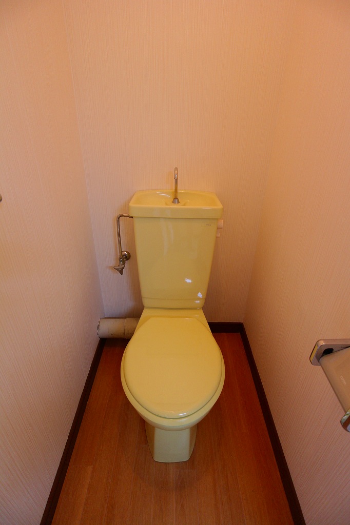 トイレ　別号室参照写真