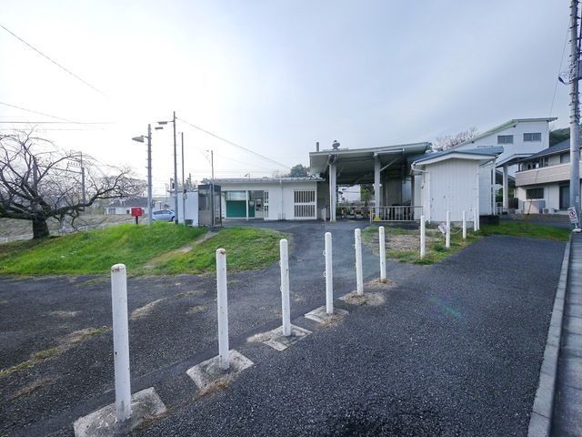 その他　西武遊園地駅(西武 多摩湖線)（その他）まで535m